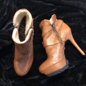 Sam Edelman platform lined ankle boot, 5”